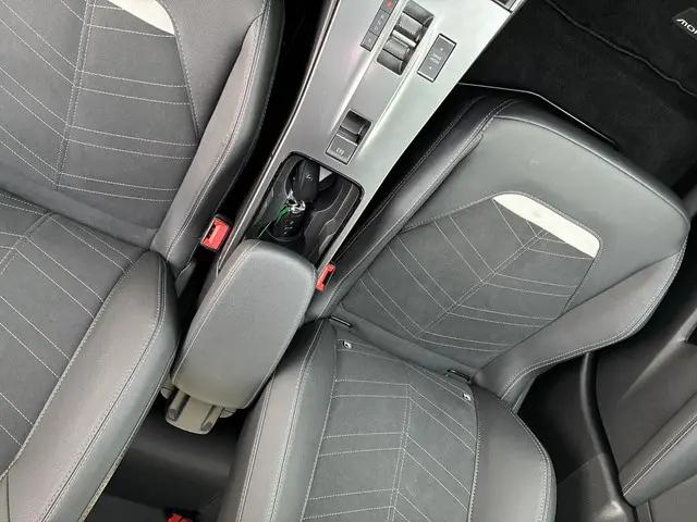 Opel Mokka-e Electric GS 54 kWh 2025 Elektrisch 37