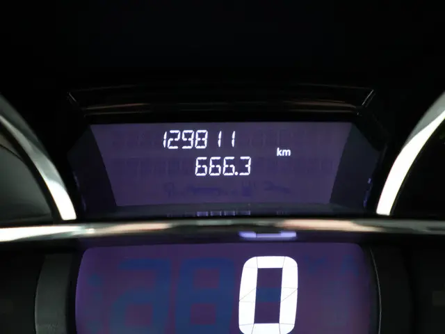 Renault Clio 0.9 TCe 5-DEURS + NAVIGATIE | LMV 2013 Benzine 10