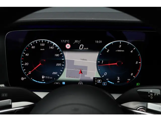 Mercedes-Benz E-Klasse 220 d Avantgarde | 2021 Diesel 28
