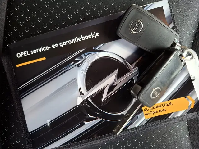 Opel KARL 1.0 ecoFLEX Edition 2017 Benzine 32