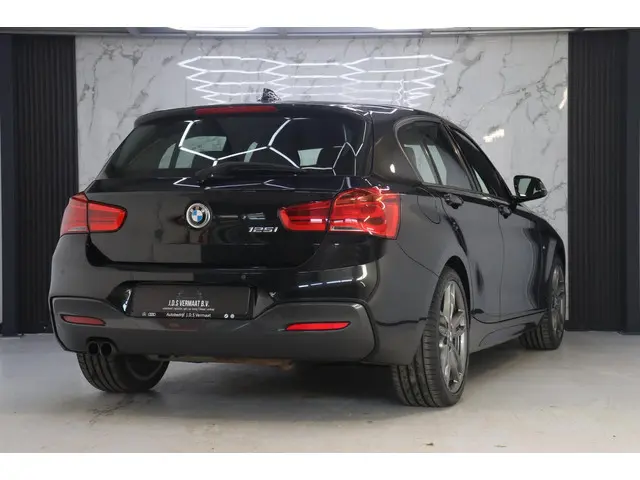 BMW 1 Serie 125i M-sport Led ALL-Black 2016 Benzine 8