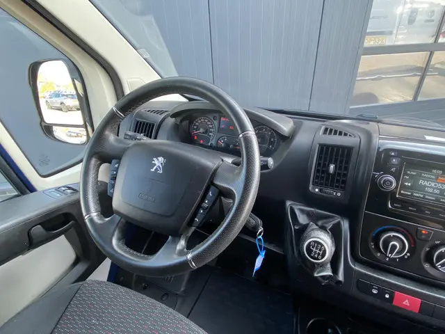 Peugeot Boxer 333 2.0 BlueHDI L2H1 Premium 2018 Diesel 5