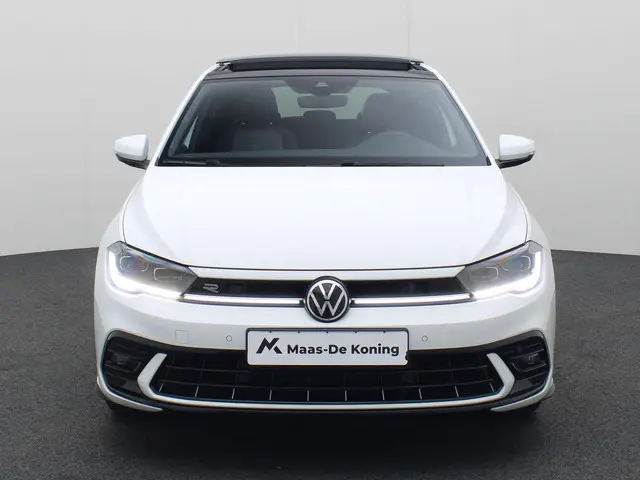 Volkswagen Polo 1.0TSI/95PK R-Line 2024 Benzine 26