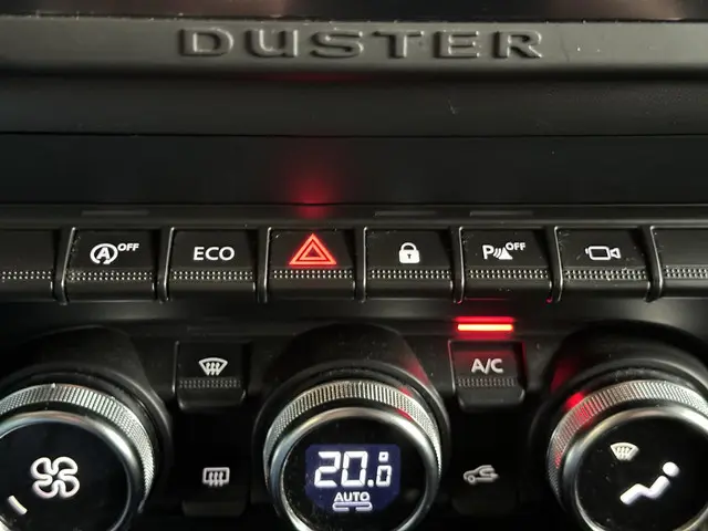 Dacia Duster 1.3 TCe 150 EDC Extreme 2022 Benzine 13