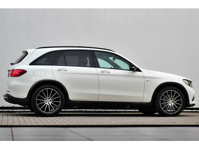 Mercedes-Benz GLC 3