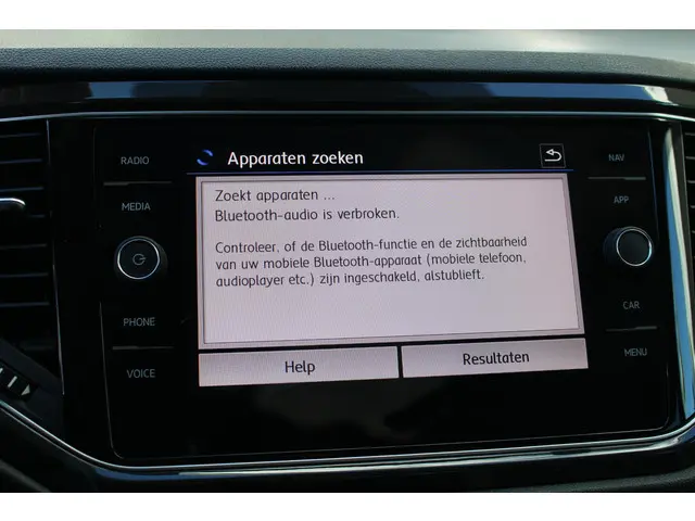 Volkswagen T-Roc 1.5 TSI Sport 2018 Benzine 33