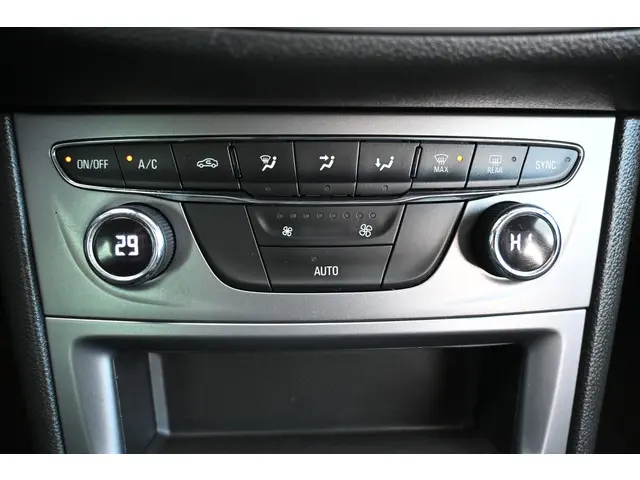 Opel Astra 1.0 Turbo 120 Jaar Edition 2019 Benzine 13