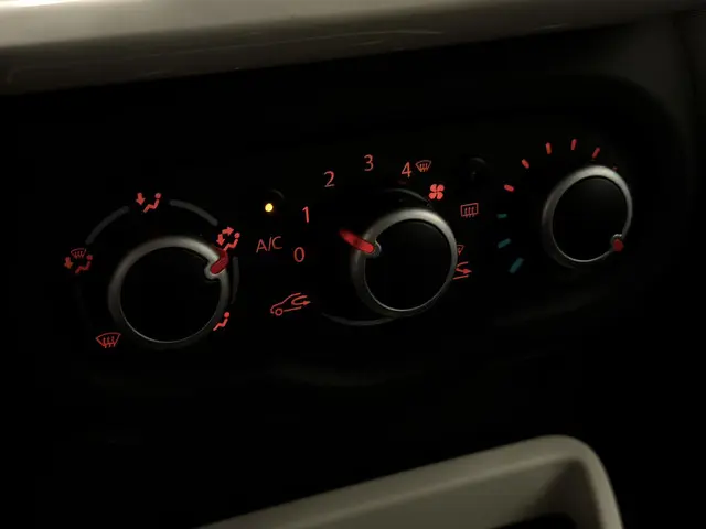 Renault Twingo 1.0 SCe 70 Limited 2018 Benzine 12