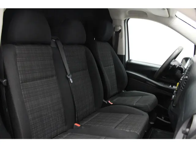Mercedes-Benz Vito Bestel 114 CDI Lang 2015 Diesel 23