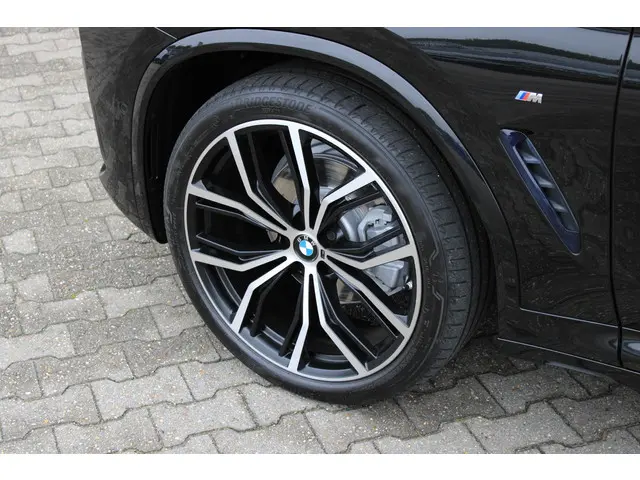 BMW X4 xDrive20i m Sport 2022 Benzine 33