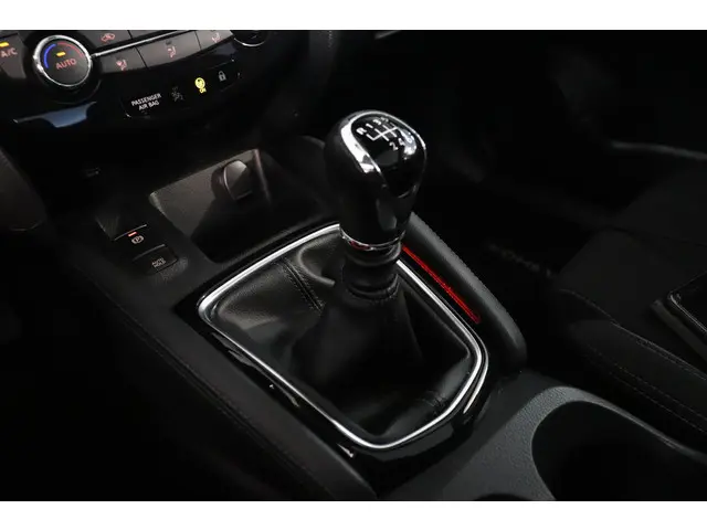 Nissan QASHQAI 1.3 DIG-T N-Connecta 2020 Benzine 23