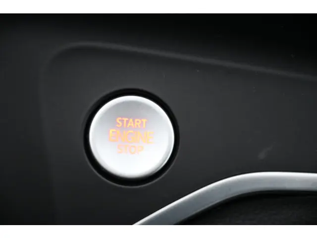 Volkswagen Golf Variant 1.0 TSI Life 2021 Benzine 35