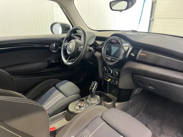 MINI Electric Mini Basic 33 kWh 2020 Elektrisch 6