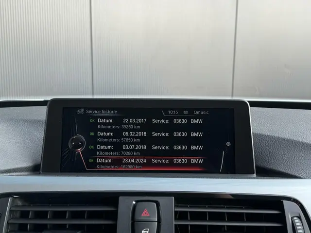 BMW 4 Serie Gran Coupé 420i Executive 2015 Benzine 18