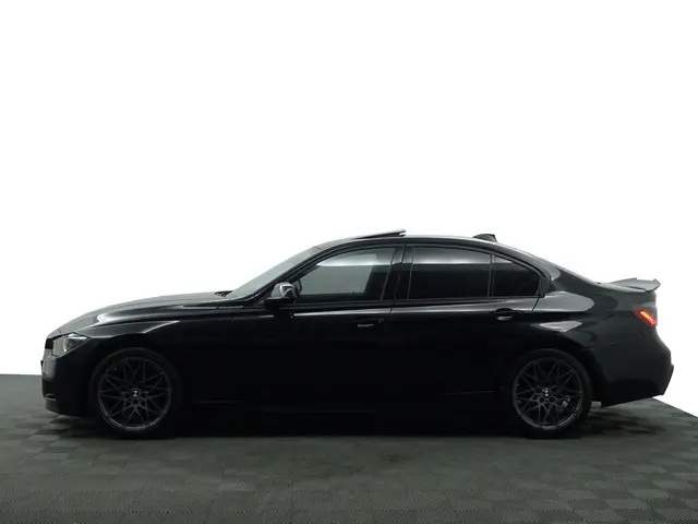 BMW 3 Serie F30 328i M Performance Aut- 2013 Benzine 41