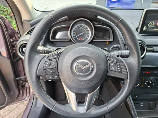 Mazda 2 1.5 Skyactiv-G Skylease+ 2015 Benzine 10