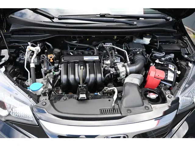 Honda Jazz 1.3 i-VTEC Trend 2017 Benzine 38