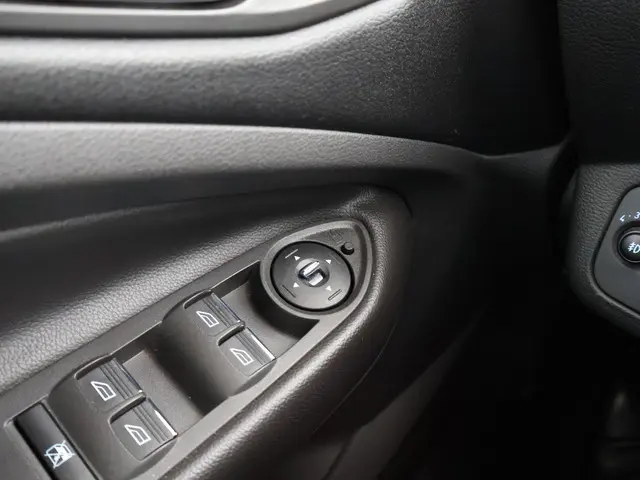 Ford Kuga 1.5 150 PK TITANIUM + TREKHAAK 2015 Benzine 27
