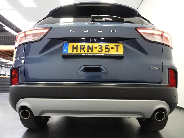 Ford Kuga 2.5 PHEV Plug-In Titanium 2021 Hybride Benzine 36