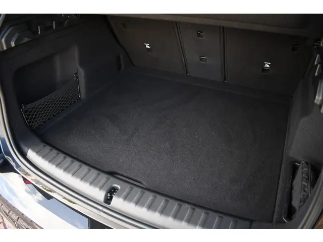 BMW X1 xDrive25e M-Sport 2024 Hybride Benzine 24