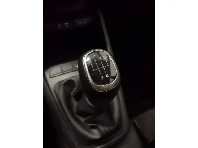 Kia Stonic 1.0 T-GDi DynamicLine 2019 Benzine 26