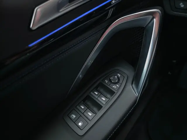 BMW X1 xDrive30e M Sport 2024 Hybride Benzine 15