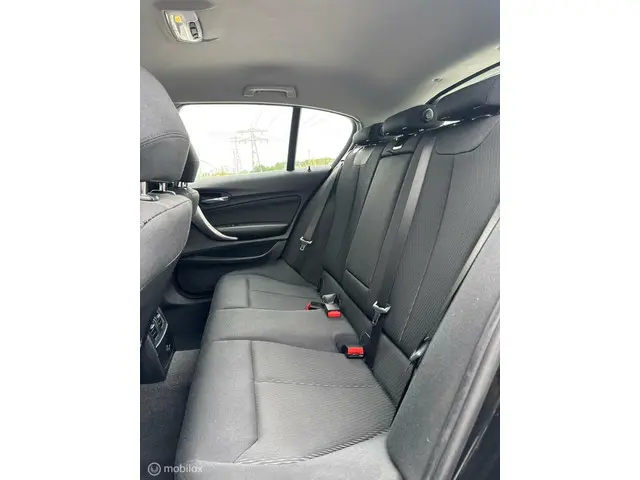 BMW 1 Serie 118i Executive VERKOCHT! 2017 Benzine 22
