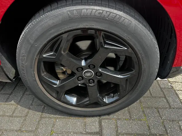 Land Rover Range Rover Sport 2.0 SD4 HSE 2018 Diesel 23