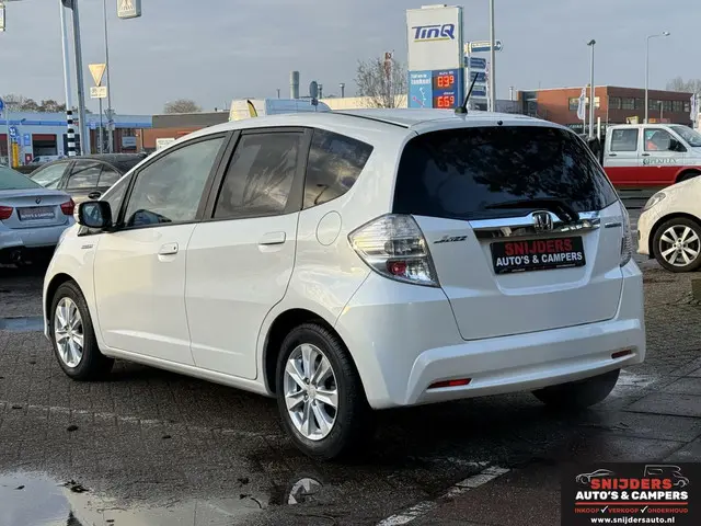 Honda Jazz 1.4 Hybrid Elegance 2015 Hybride Benzine 3