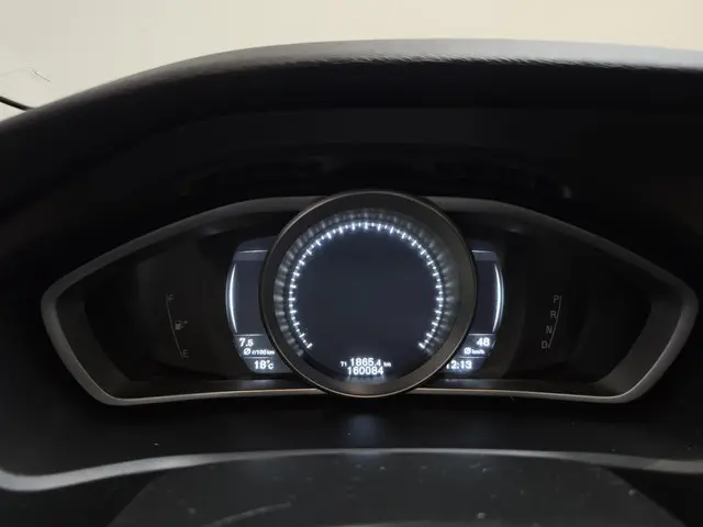 Volvo V40 1.5 T2 Nordic+ 2017 Benzine 16