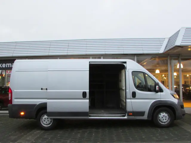 Peugeot Boxer 435 2.2 HDI L4H2 XR 2016 Diesel 10