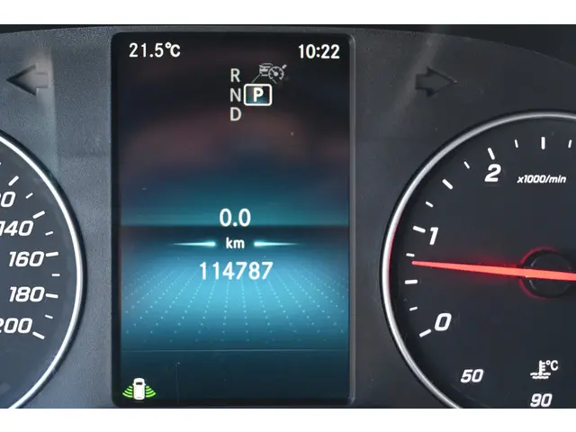 Mercedes-Benz Sprinter 319 CDI 3.0 V6 L2H2 2021 Diesel 21
