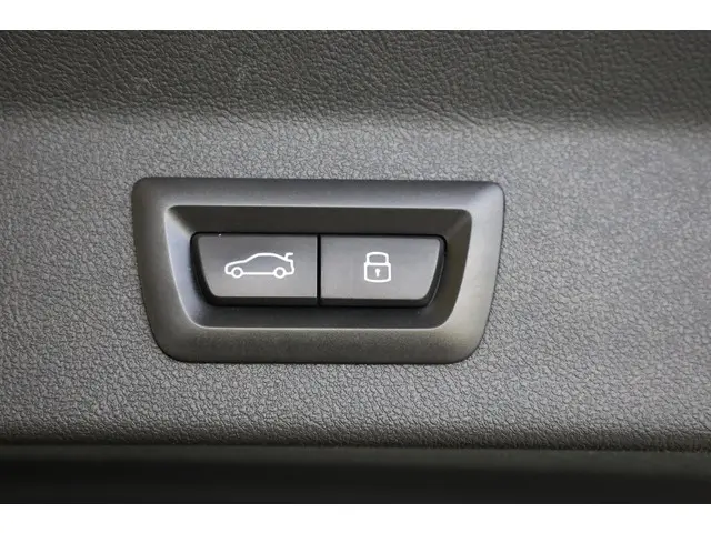 BMW X3 xDrive30e 2023 Hybride Benzine 29