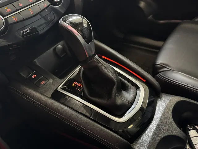 Nissan QASHQAI 1.3 DIG-T Premium Edition 2021 Benzine 25