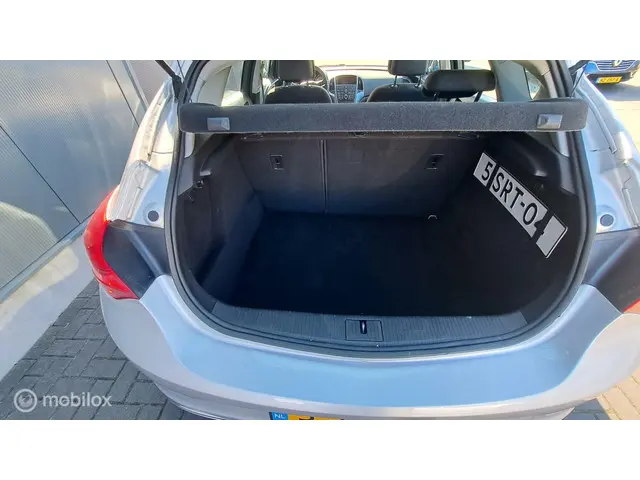 Opel Astra 1.4 Turbo Business + 2013 Benzine 19