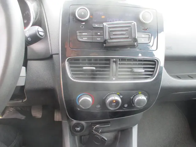 Renault Clio 1.2 16V 2018 Benzine 4