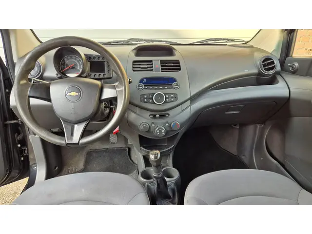 Chevrolet Spark 1.0 16V LS Bi-Fuel 2012 Benzine 9