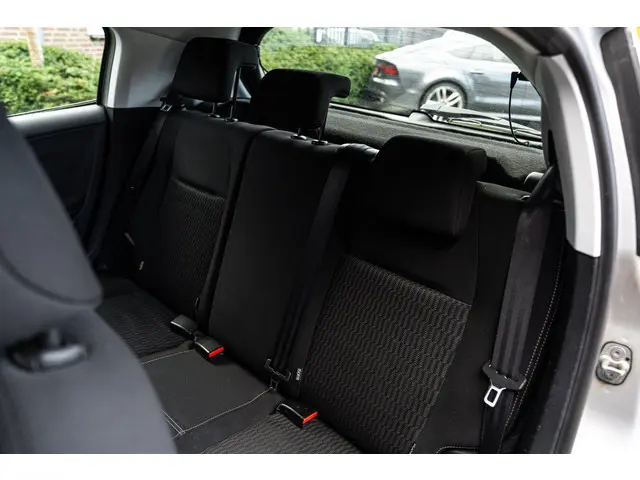 Peugeot 208 1.2 PureTech Active Trekhaak 2017 Benzine 46