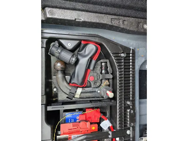 BMW X1 sDrive20i Business 2013 Benzine 8