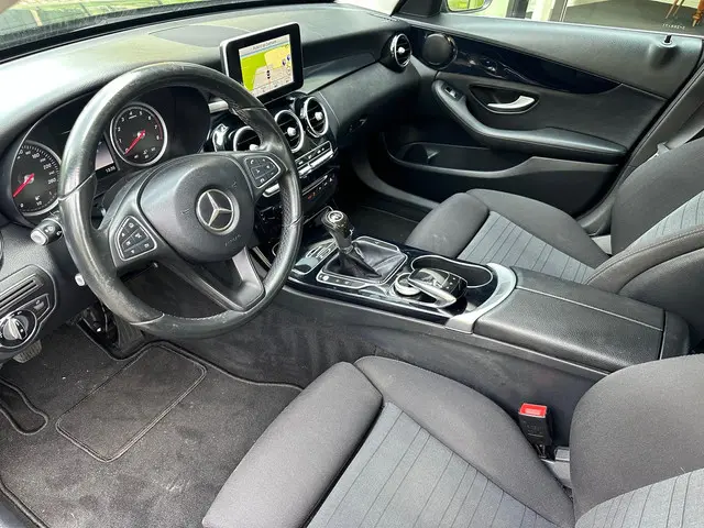 Mercedes-Benz C-Klasse 180 Lease Edition 2015 Benzine 4