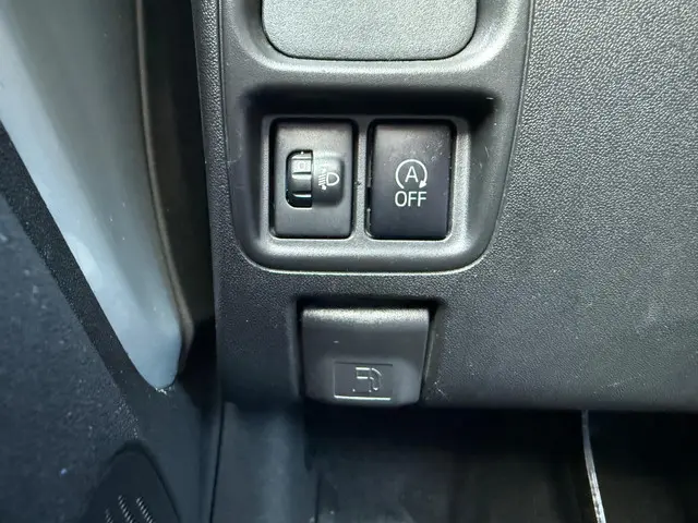 Peugeot 108 1.0 VTi Active Top 2014 Benzine 19