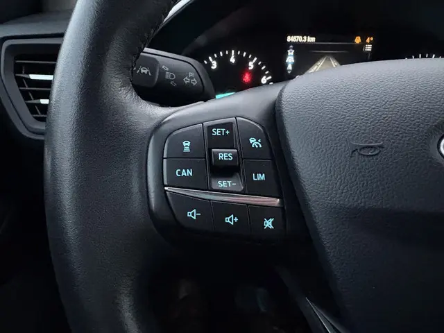 Ford Focus 1.0 EcoBoost Titanium Business 2018 Benzine 23