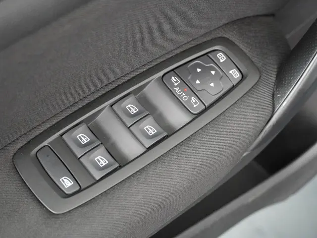 Renault Mégane Estate 1.3 TCe Limited 2019 Benzine 13