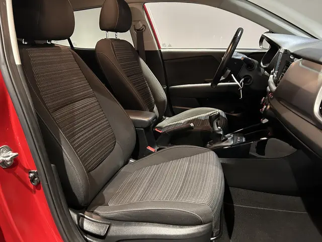 Kia Stonic 1.0 T-GDi DynamicPlusLine 2018 Benzine 26