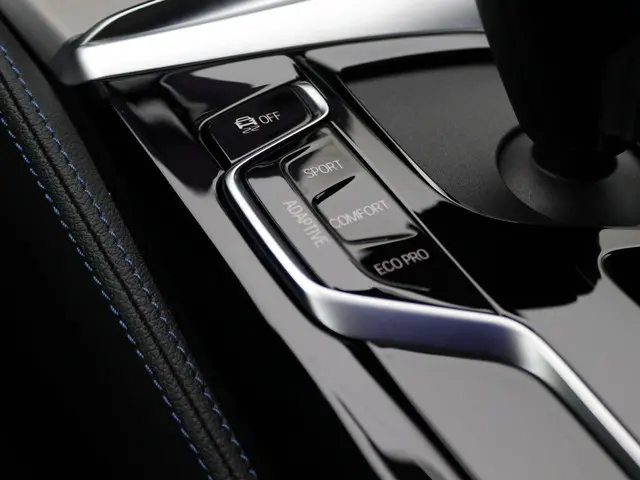 BMW 5 Serie Sedan 540i 2022 Benzine 23