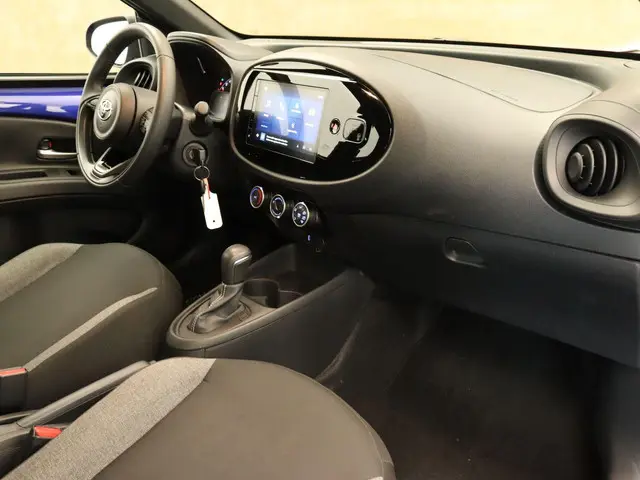 Toyota Aygo X 1.0 VVT-i S-CVT Play 2024 Benzine 5