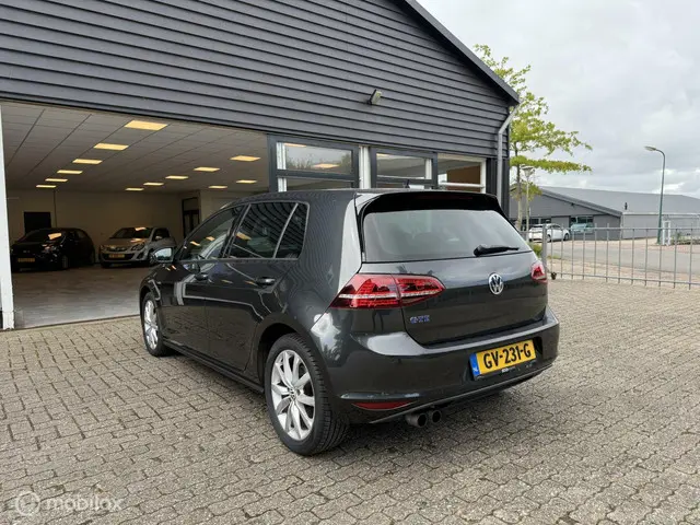 Volkswagen Golf 1.4 TSI GTE 2015 Hybride Benzine 7