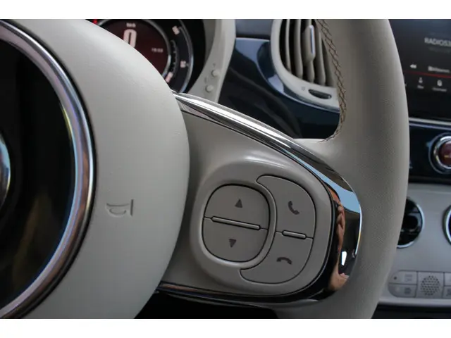 Fiat 500 1.0 Hybrid RED 2022 Hybride Benzine 20