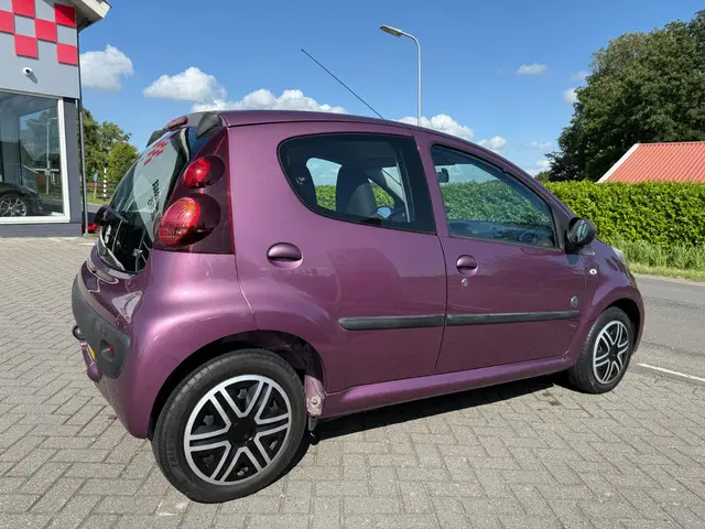 Peugeot 107 1.0 Envy RIJKLAARPRIJS! 2013 Benzine 4