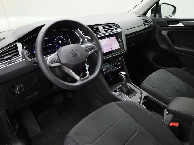 Volkswagen Tiguan 1.5TSI/150PK Elegance DSG 2024 Benzine 16